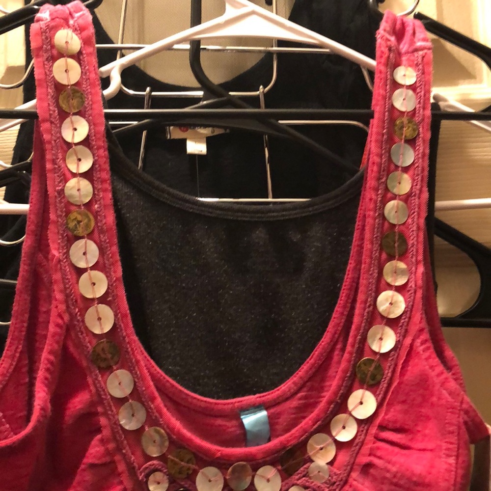 FREE PEOPLE Magenta BOHO EMBELLISHED cut sharp top - Picture 6 of 8